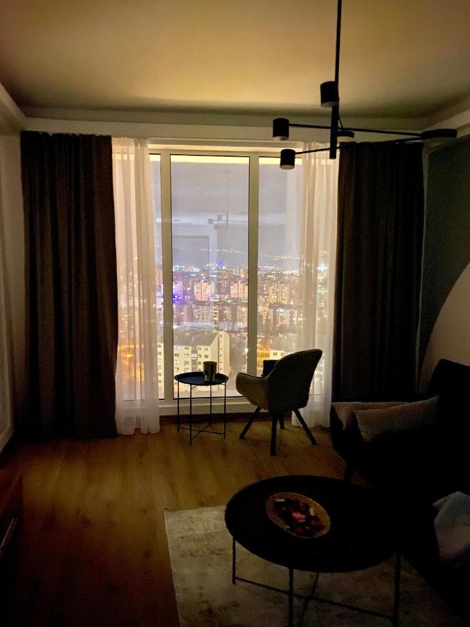 Sky Side Luxury Condo Skopje Luaran gambar